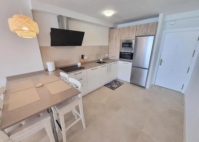 Antillas Iii Front Sea View Pool Fuengirola